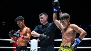 【ONE】TEAM TEPPEN山﨑一央が左ハイでダウン奪いチェン・ジャーイーに判定完勝