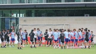 「Ｏｈ　ｍｙ　Ｇｏｄ」日本代表トラブル続き…バスが練習場のインターホンに接触し破損　悪天候でチャーター機遅れ