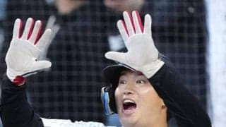 村上宗隆も大興奮！ホワイトソックスが一挙７点のビッグイニング　打者１１人の猛攻で佐々木朗希ＫＯ　本拠地が騒然　快進撃の勢いそのままにＷＳ連覇の王者のみ込む