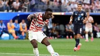 【Ｗ杯】米国が４発快勝　バツグンの働きＦＷバログン　米国勢で９６年ぶり＆大会１号ハットならずも２得点