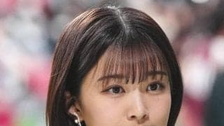 元櫻坂46フジ原田葵アナ、W杯取材でブルーの代表ユニ姿「勝利の女神になって」コメ殺到