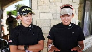 思いをぶつけ合った20分間 岩井ツインズはスコア提出後すぐに反省会