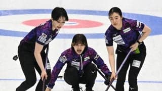 【カーリング】女子決勝第4E　北海道銀行、最終投で石を押してナンバー１　3－1に