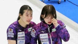 【カーリング】北海道銀行　最終Ｅ３失点で大逆転負け　３年連続準Ｖに　仁平美来は泣き崩れる　ＳＣ軽井沢クに６-７