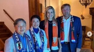 天皇皇后両陛下も日本－オランダ戦を「観戦」同国訪問中、代表マフラー首にかけ王室と４ショット