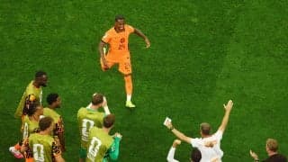 「新ロッベン誕生」から「クーマン采配失敗」まで　海外メディアが報じた日本－オランダ戦／一覧