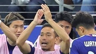 【Ｗ杯】長友佑都「Ｏｎｅ　ｔｅａｍ　世界一の団結力」「我らのキャプテンと共に」ＳＮＳで思いつづる…５度目Ｗ杯で初の出場なしもベンチでチーム鼓舞