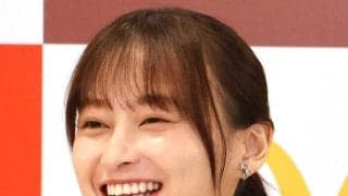 ぴちぴちユニホーム話題の影山優佳　大きく胸を張る姿「うわすごい」「ハンパないって」「女神」とくぎ付け