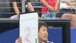 世界から注目された森保監督の白ボード「試合中に戦術変更するのが好き」スウェーデン紙が分析