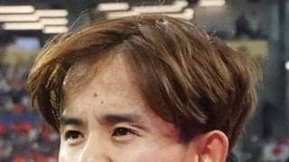 ＭＦ久保建英は宿舎待機予定も…チームメート激励のためバス出発に駆けつける　チームは決戦の地メキシコへ移動