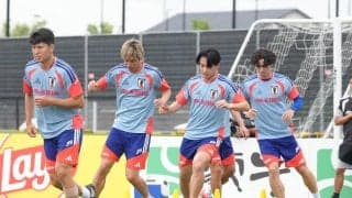日本代表“90年代感”青白赤のレトロなセットアップがSNSで話題「懐かしい」20日発売
