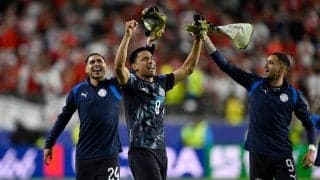 １人少ないパラグアイが１点リード守りトルコに勝利　後半数的不利もしのぎきる