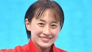「やっぱりよく似合いますね」　元飛び込み女子代表ドッキリ「現役復帰…！？」とプールサイドから投稿　ＳＮＳ「美しい」「確かに欲しくなりますね」