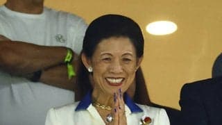 高円宮妃久子さま、FIFA会長とチュニジア戦を観戦　君が代斉唱で真剣なまなざし