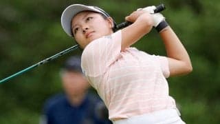 【女子ゴルフ】１８歳ルーキー吉崎マーナはプレーオフで敗れ涙　父の日に「いつも一番近くでサポートしてもらっているので、優勝を届けたかった」