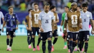 【Ｗ杯】悪童スアレスも落胆　ウルグアイ痛恨パスミス　初出場カボベルデに追いつかれドロー…１次Ｌ敗退回避へ次戦スペイン戦