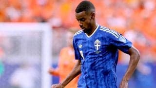【Ｗ杯】岡崎慎司氏「イサク、ヨケレスらのカウンターに注意を」　スウェーデン戦を展望…特別評論「慎髄」後編