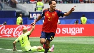 スペインがオヤルサバルの2ゴールでオーストリアを下す　W杯決勝T