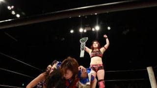 【東京女子】山下実優が王者荒井優希を強烈なキックで排除し、芦田美歩からギブアップ勝ち