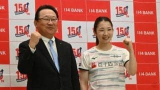 バドミントン松友選手とスポンサー契約　百十四銀、地域振興へタッグ