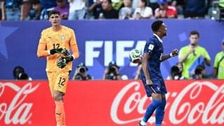 「主審は何を考えていたのか？」仏メディアが“茶番劇”と怒り爆発　パラグアイ警告ゼロを疑問視