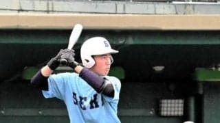 粘って「もぎ取った」四球、反撃のきっかけに　関の山田皇二郎主将