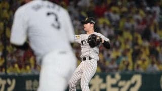 【阪神】中野拓夢スーパープレー　窮地に超美技で併殺！甲子園熱狂