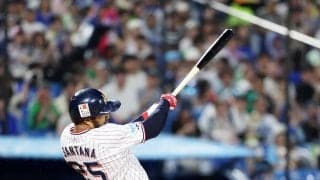【ヤクルト】サンタナ「みんながいい形で…」今季チーム初の満塁本塁打で一気に１点差