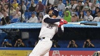 ヤクルト　サンタナ満塁弾も届かず　吉村６回５失点、投打かみ合わず４連敗