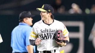 「意味わからん」反則レベルの超絶プレー　ありえない範囲にSNS驚愕「スゴすぎる」