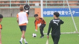 【Ｊ１清水】Ｊリーグタイアップ企画のクラブポケモンが「パーモット」に決定…守護神・梅田透吾は目を輝かせ「限定カード出ないかな」