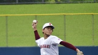 【高校野球】韮崎・鈴木壽人「いい思い出」山梨学院・菰田と真剣勝負　特大弾許すも２打席目二飛