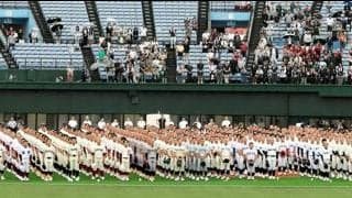 47チーム、力強く行進　高校野球長崎大会　熱闘幕開け