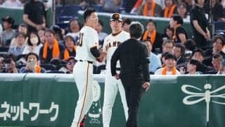 巨人にアクシデント発生　無安打投球中の戸郷が負傷降板…打席で一塁駆け抜けた際に顔しかめる