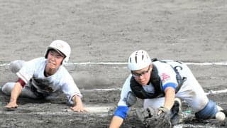 タイブレーク、無死一、二塁でいかに攻め守るか　名将の考えがヒント
