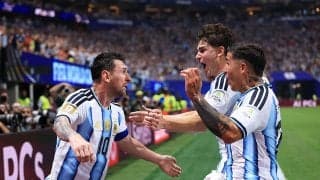 【W杯】メッシ、劇的ボレー弾で「揺れています」 83分…絶体絶命を救った一撃でスタジアムに“異変” 現地が伝えた劇的光景