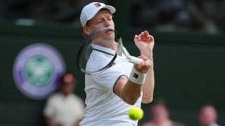 シナーが世界74位をストレートで下し2年連続の準決勝進出「重要な局面でのサーブが冴えていた」。大会連覇へ前進[ウィンブルドン]