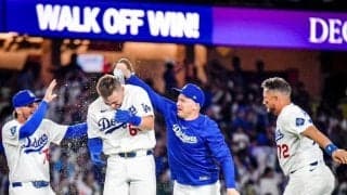 ドジャース　ラッシングのサヨナラ打でキケが！まさかのイタズラにファン「笑う」目撃者のマンシーは達観の笑みｗ先輩から愛されるワンシーン