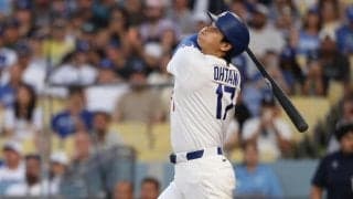 大谷翔平が祝福ムードに包まれながら第２打席へ　中飛に倒れるも場内はお祭り騒ぎ