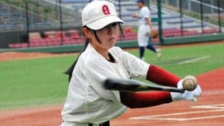 マネジャー土佐さんが試合前ノック「守りからリズムを」　五所川原