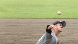 【高校野球】「地に足がつかないような感じ」２年生間中が劇打で三鷹中教校サヨナラ勝ち／西東京