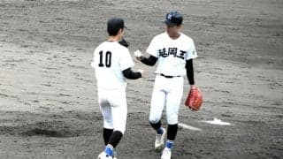 「あいつがいたから」高め合った2人　延岡工の原嶌投手と佐藤投手