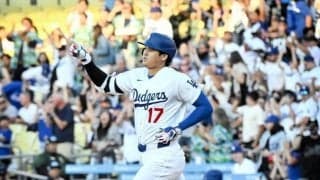 大谷翔平　日本勢初のＭＬＢ通算３００号到達　Ａ・ロッド超え史上５位スピード到達　ロバーツ監督も太鼓判「５００発は打てる」