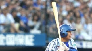 【DeNA】勝又温史１回に中日柳から右前打、連続試合安打20に伸ばす