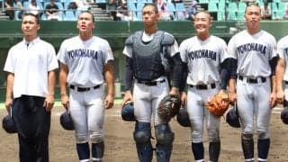 横浜の主将が意地の2安打！エース右腕のアクシデントにも動揺せず｢簡単には負けないチームを作り上げてきた｣【神奈川】