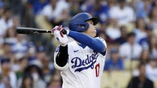 大谷翔平、２１号先頭打者弾　逆方向左中間へいきなり豪快アーチに本拠地興奮　左膝違和感で登板回避し打者専念　通算３２本目先頭弾で日本最多イチローの記録まで５