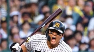【阪神】前川右京が左ひざ付近に自打球直撃…意地のプレー続行「大丈夫。次も頑張ります」
