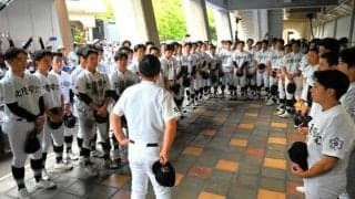 3年生は悔しいよな　でも、胸を張れ　北陸学院のラストミーティング