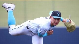 山梨学院が9安打猛攻でベスト8進出！ドラフト注目・菰田がマウンド復帰で1回2奪三振の活躍！【山梨】