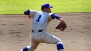 明大八王子が2年生投手の粘りの投球で日大二の追撃を振り切り強豪対決を制する！【東京】